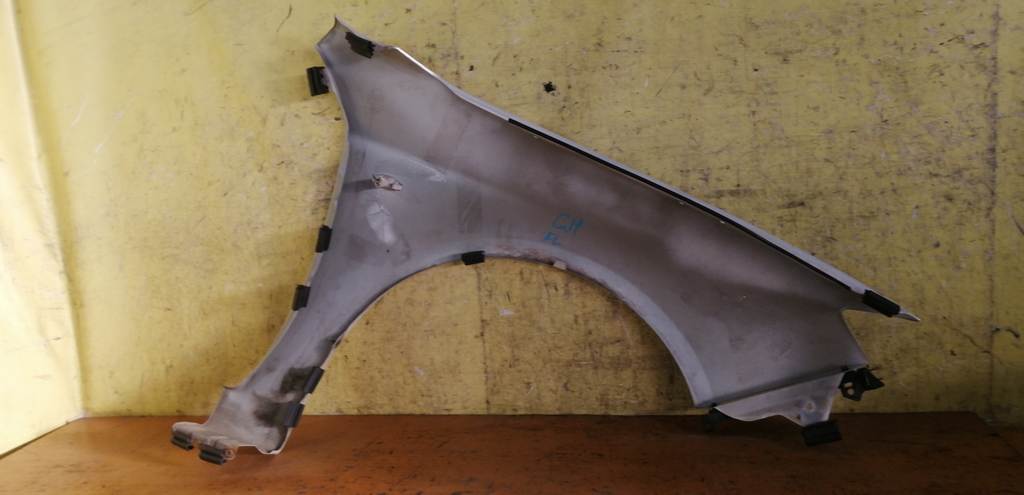 крыло Subaru Impreza 3