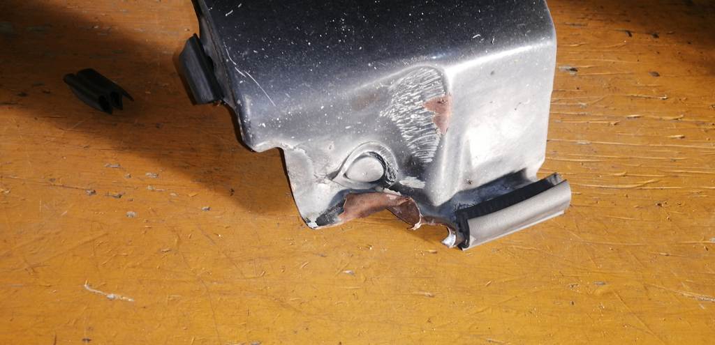 крыло Mazda Axela 6