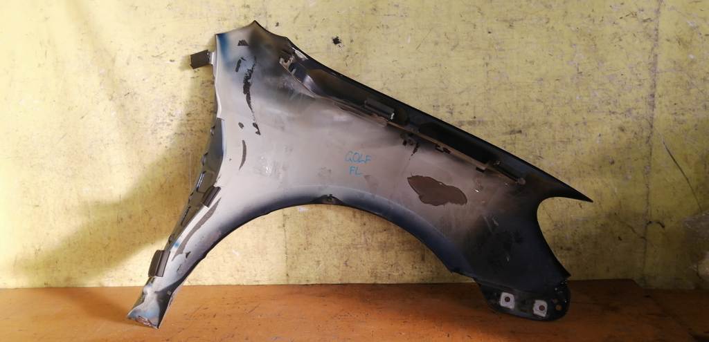 крыло Volkswagen Golf 3