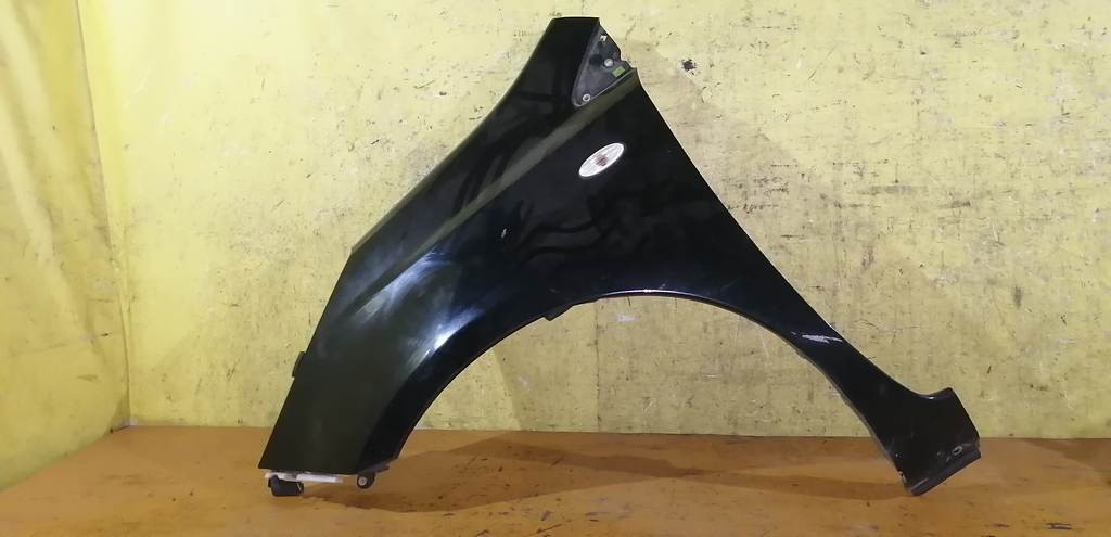 крыло Nissan Note 0