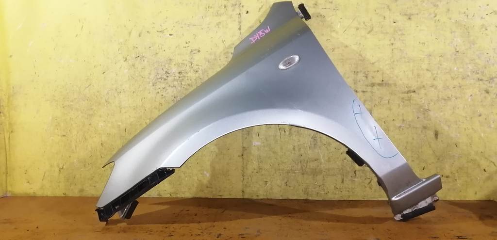 крыло Mazda Demio 0