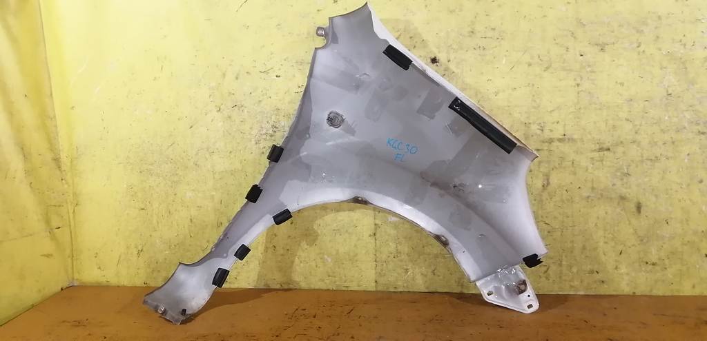 крыло Toyota Passo 3