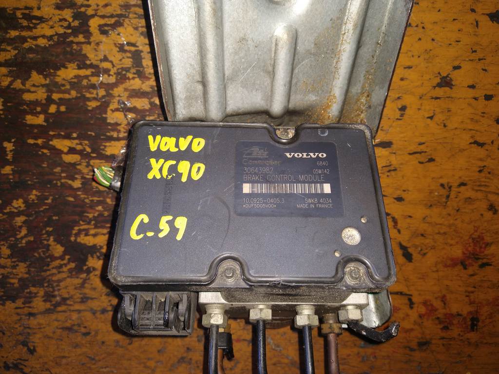 блок abs Volvo XC90 0