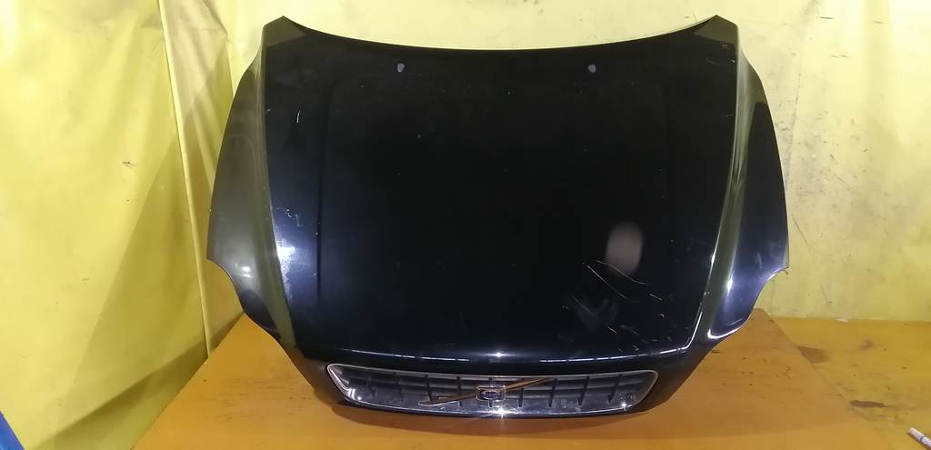 капот Volvo XC90 0