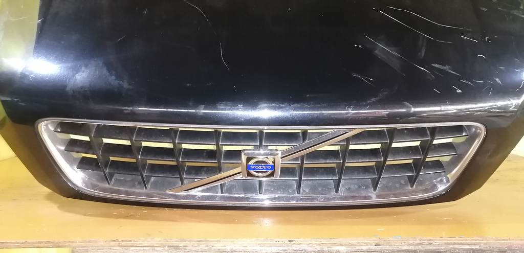 капот Volvo XC90 3