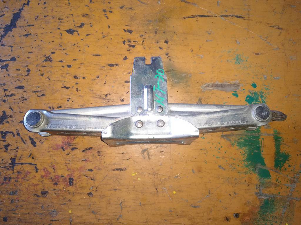 X-TRAIL NT30 ДОМКРАТ Nissan X-Trail 1