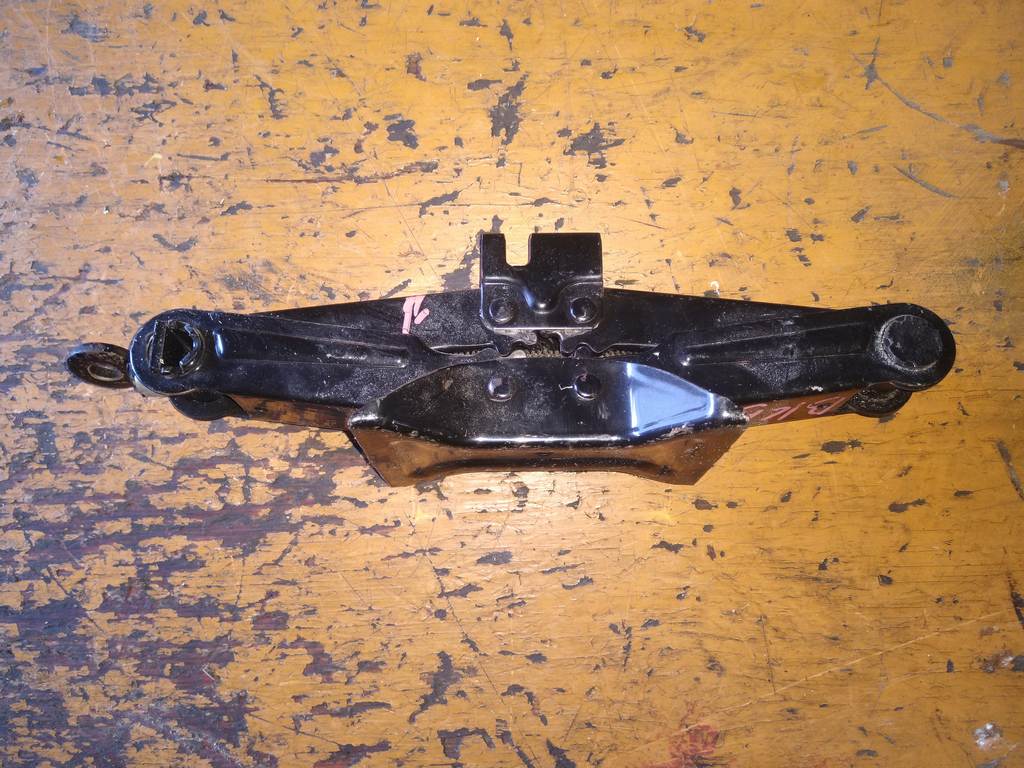 AXELA BK5P ДОМКРАТ Mazda Axela 1