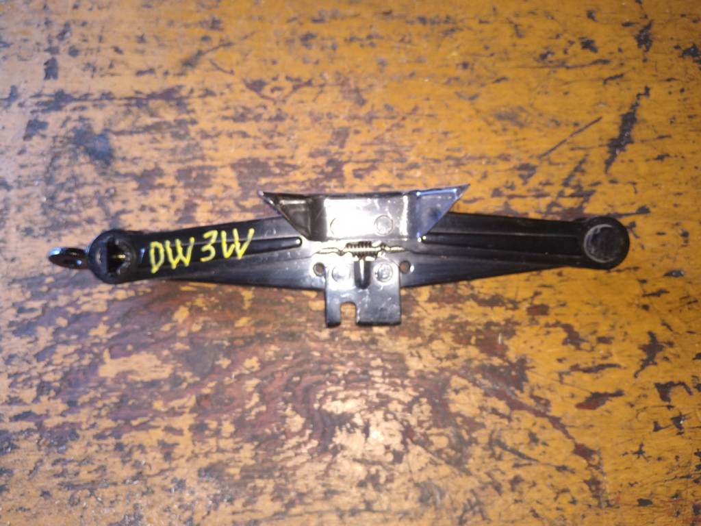 домкрат Mazda Demio 0