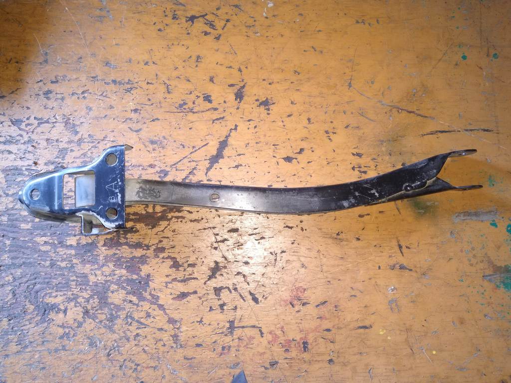 FORESTER SG5 РЫЧАГ ЗАДНИЙ Subaru Forester 1