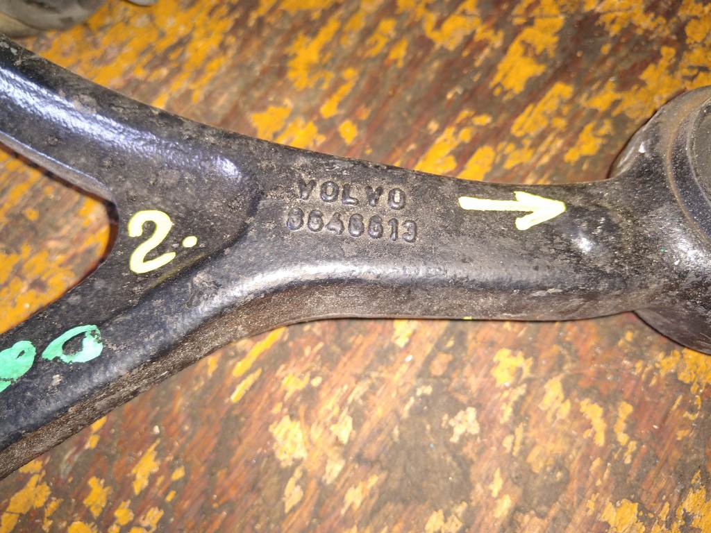 VOLVO XC90 C_59 РЫЧАГ ПЕРЕДНИЙ ЛЕВЫЙ 8646613 (2) Volvo XC90 1