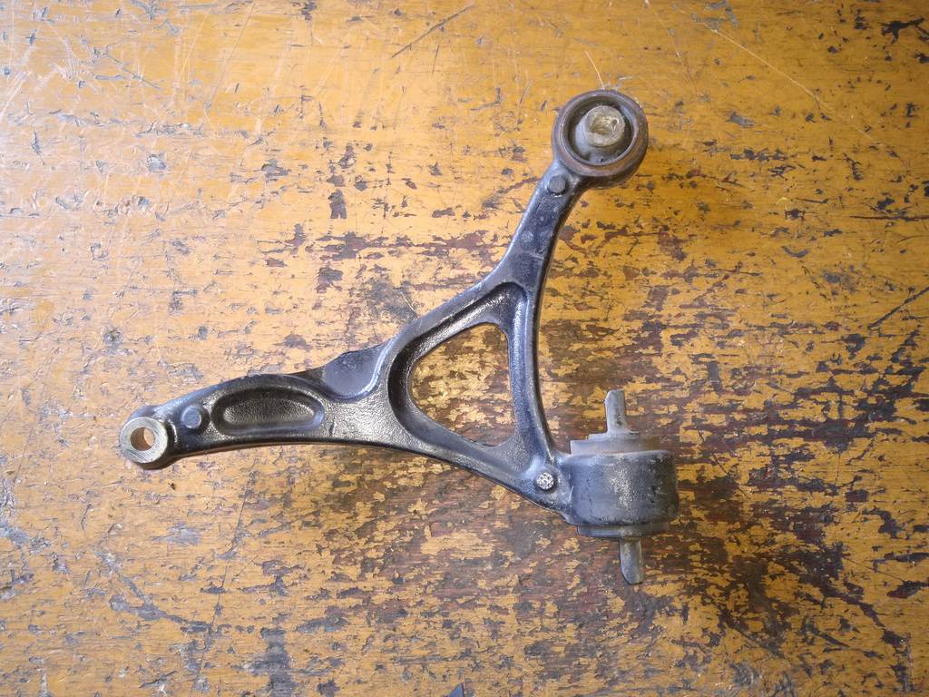 рычаг Volvo XC90 3