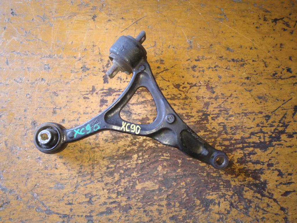 рычаг Volvo XC90 0