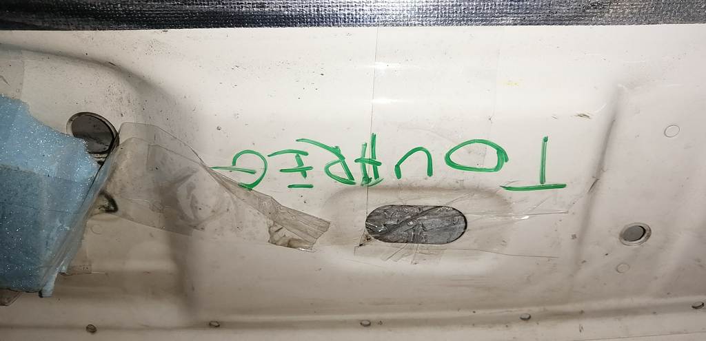 TOUAREG 7L7 КАПОТ Volkswagen Touareg 1