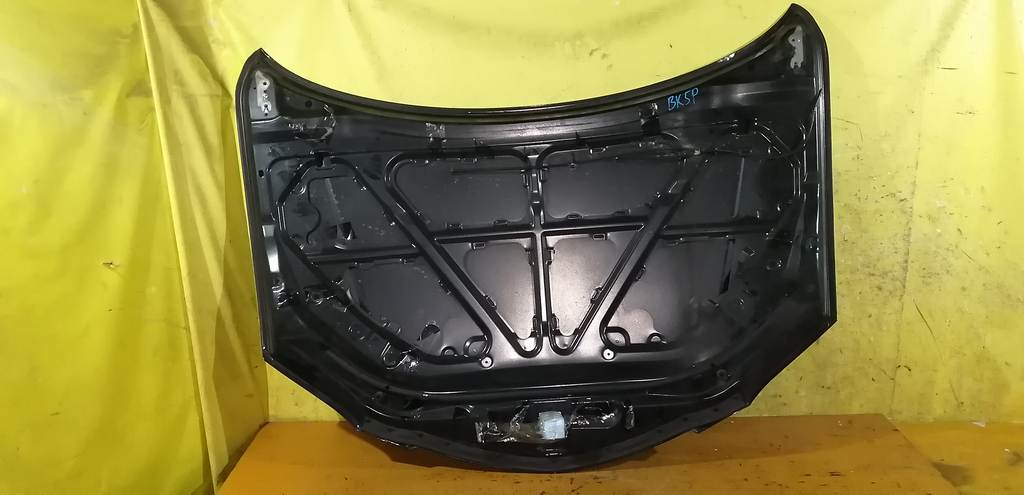 капот Mazda Axela 3