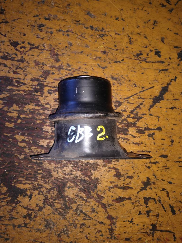 подушка двигателя Honda Freed 0