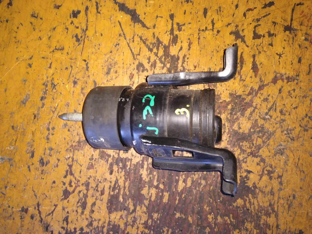 подушка двигателя Nissan Teana 0