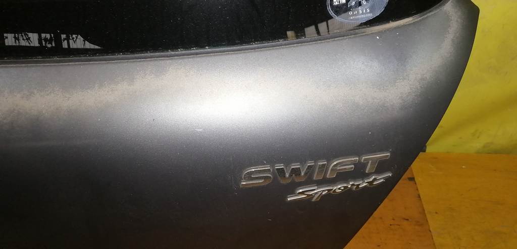 SWIFT ZC31S ДВЕРЬ 5-Я Suzuki Swift 1