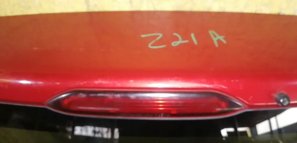 COLT Z21A ДВЕРЬ 5-Я Mitsubishi Colt 1