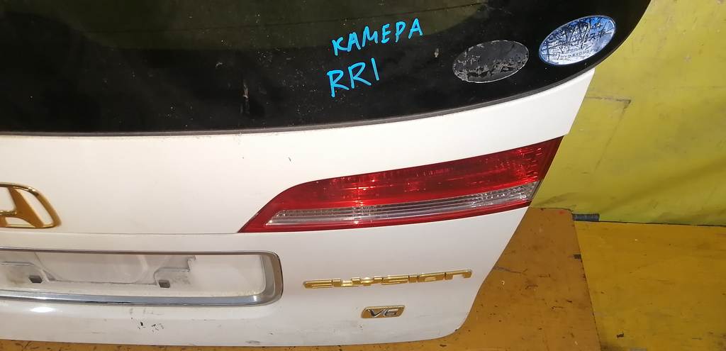 ELYSION RR1 ДВЕРЬ 5-Я+КАМЕРА Honda Elysion 1