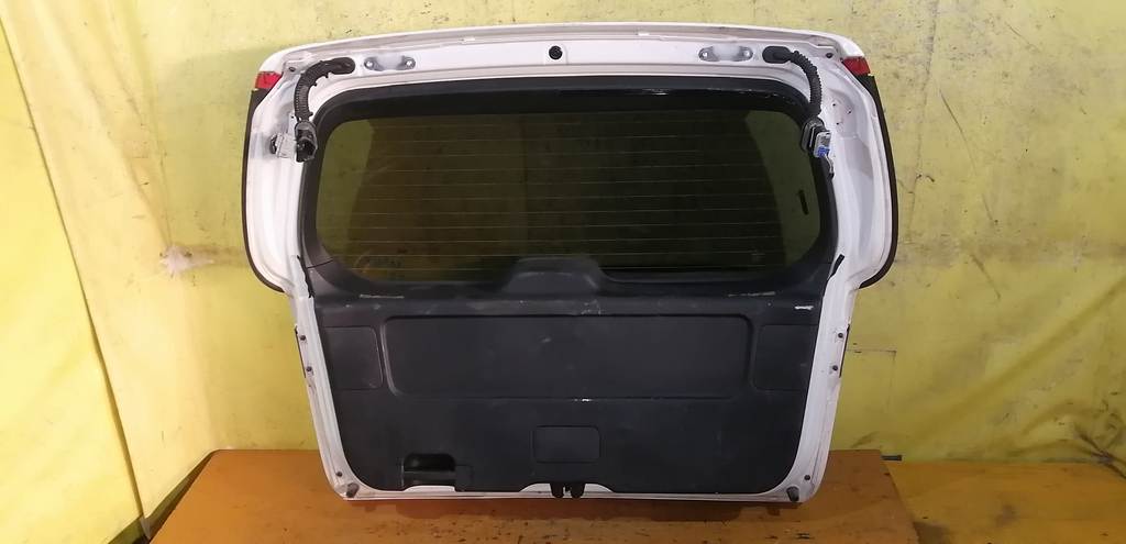 дверь 5-я Honda Elysion 3