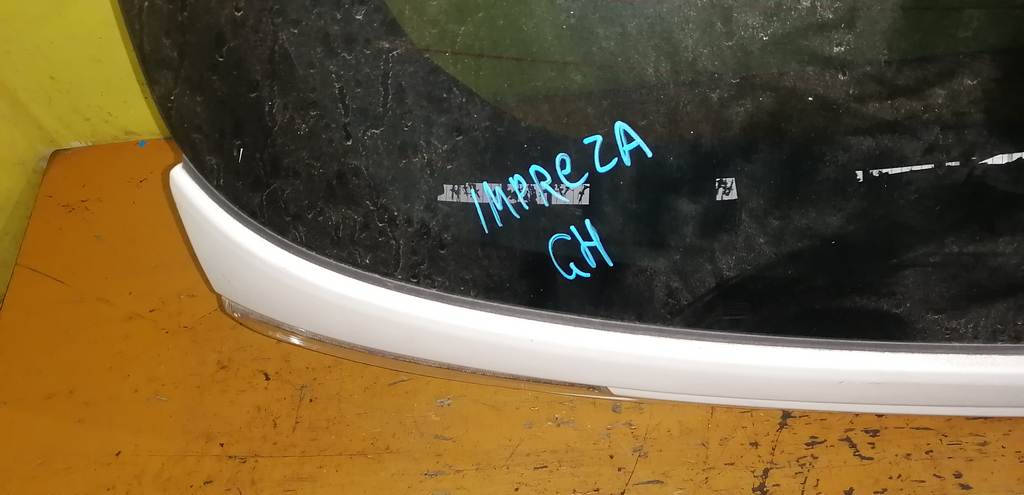 IMPREZA GH2 ДВЕРЬ 5-Я Subaru Impreza 1