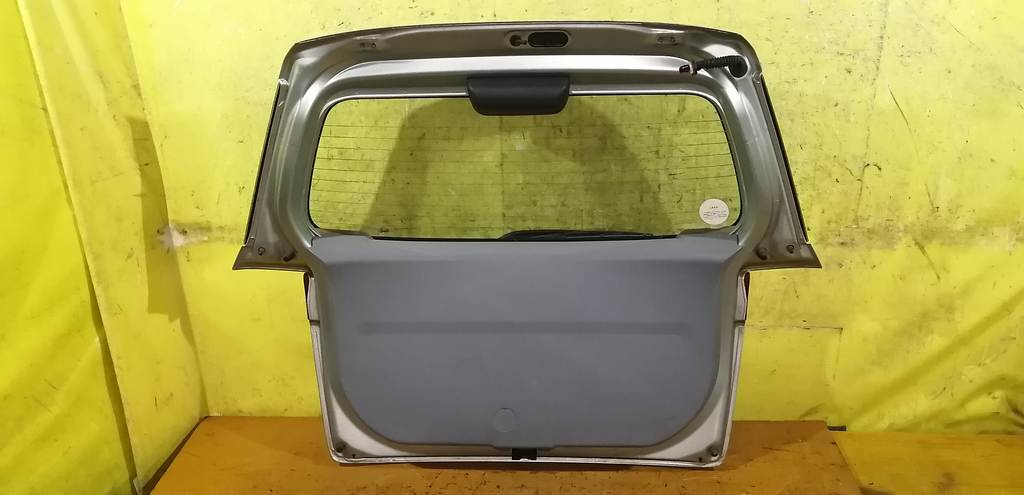 DEMIO DY3W ДВЕРЬ 5-Я Mazda Demio 4