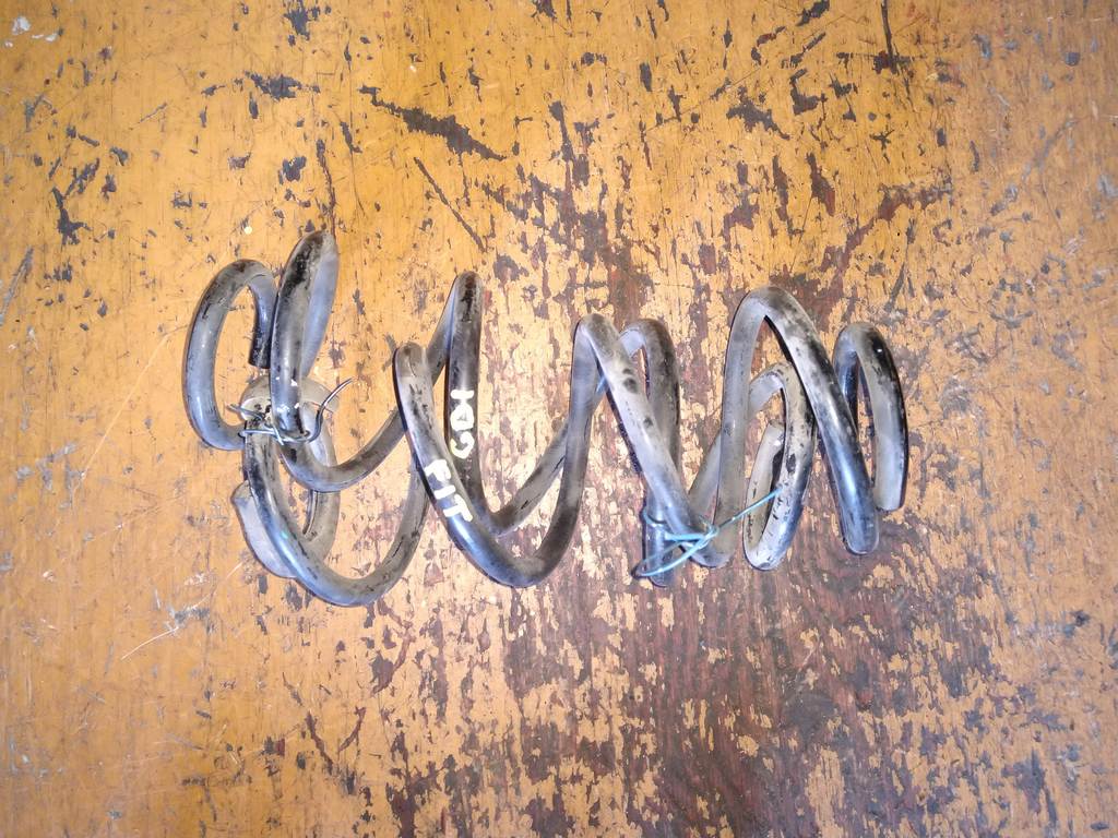 пружина Honda Fit 0