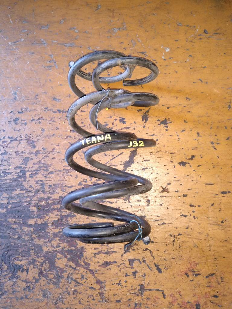 пружина Nissan Teana 0