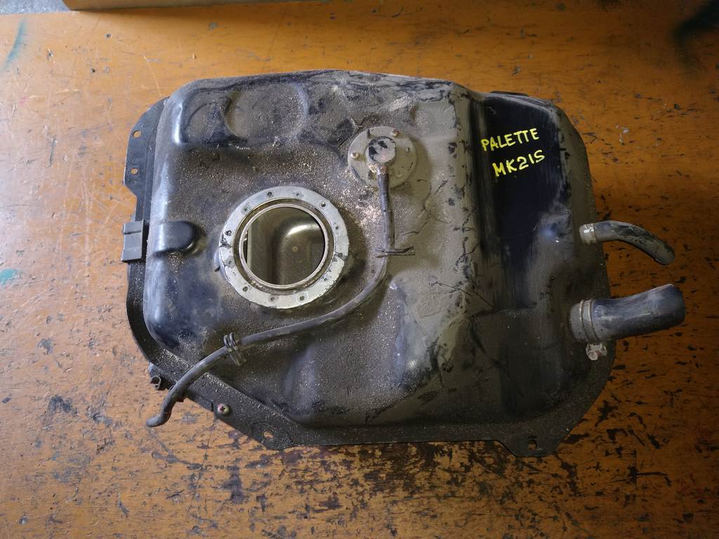 бензобак Suzuki Palette 0