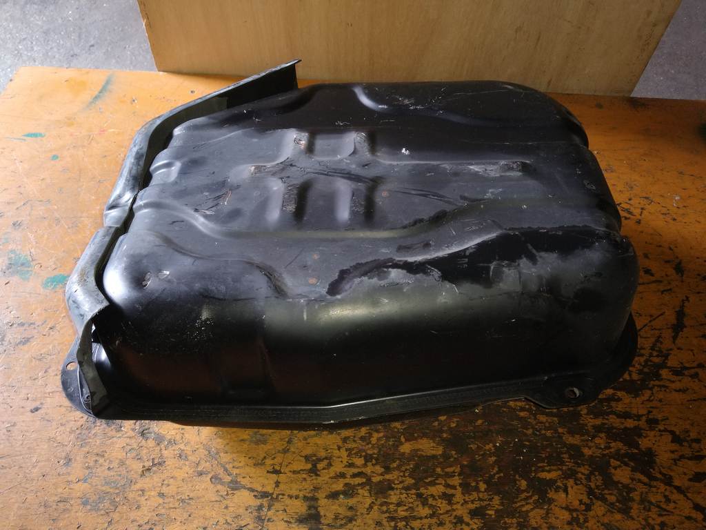 бензобак Suzuki Palette 3