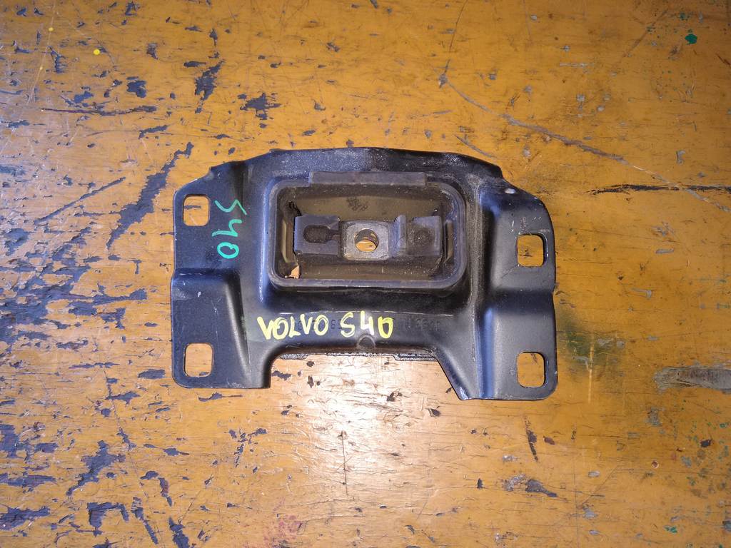 подушка двигателя Volvo S40 0