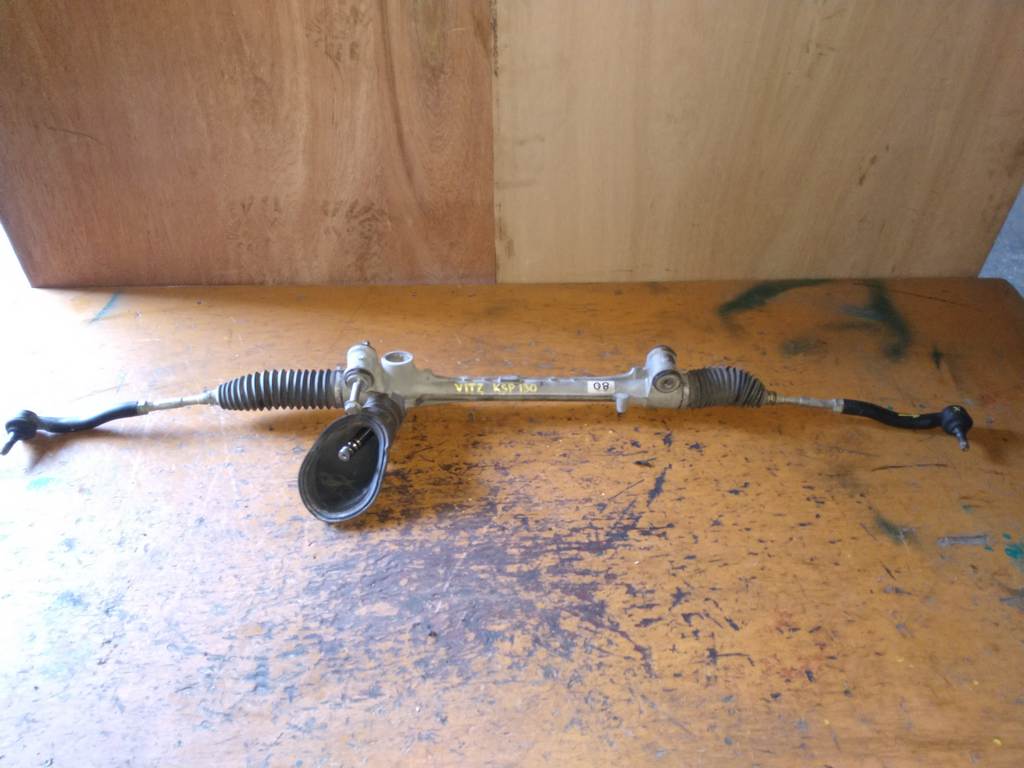 рейка рулевая Toyota Vitz 0