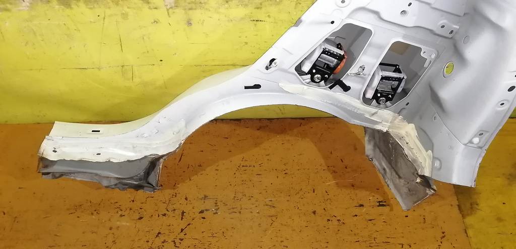 крыло Toyota Passo 3