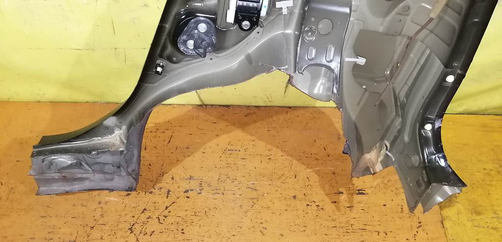 крыло Nissan Note 3