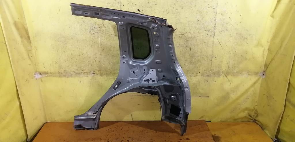 крыло Mazda Demio 3