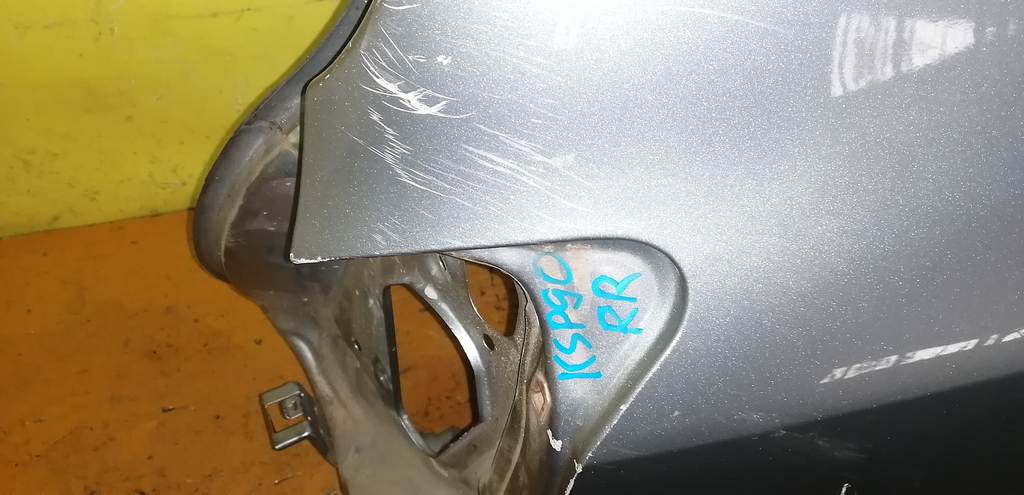 VITZ KSP90 КРЫЛО ЗАДНЕЕ ПРАВОЕ Toyota Vitz 1