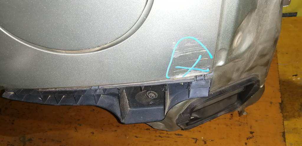 Кузов Mazda Demio 2