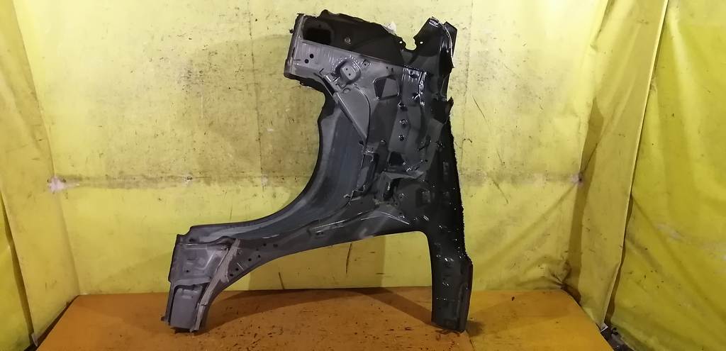 AXELA BK5P КРЫЛО ЗАДНЕЕ ЛЕВОЕ Mazda Axela 4