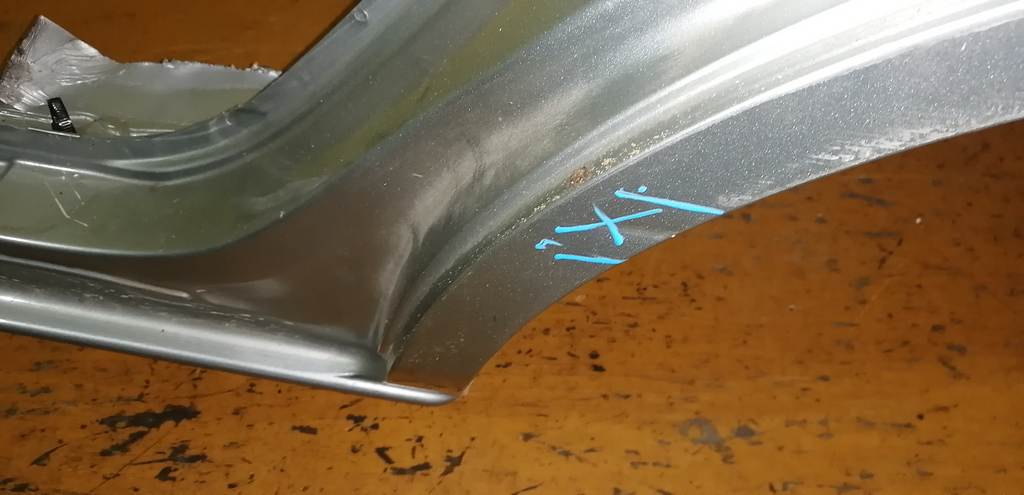 крыло Mazda Demio 3