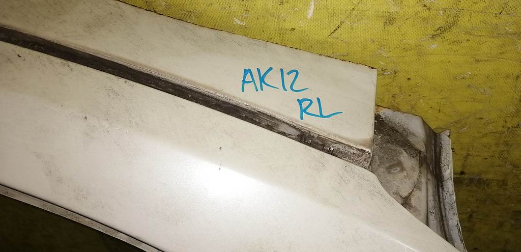 MARCH AK12 КРЫЛО ЗАДНЕЕ ЛЕВОЕ Nissan March 1