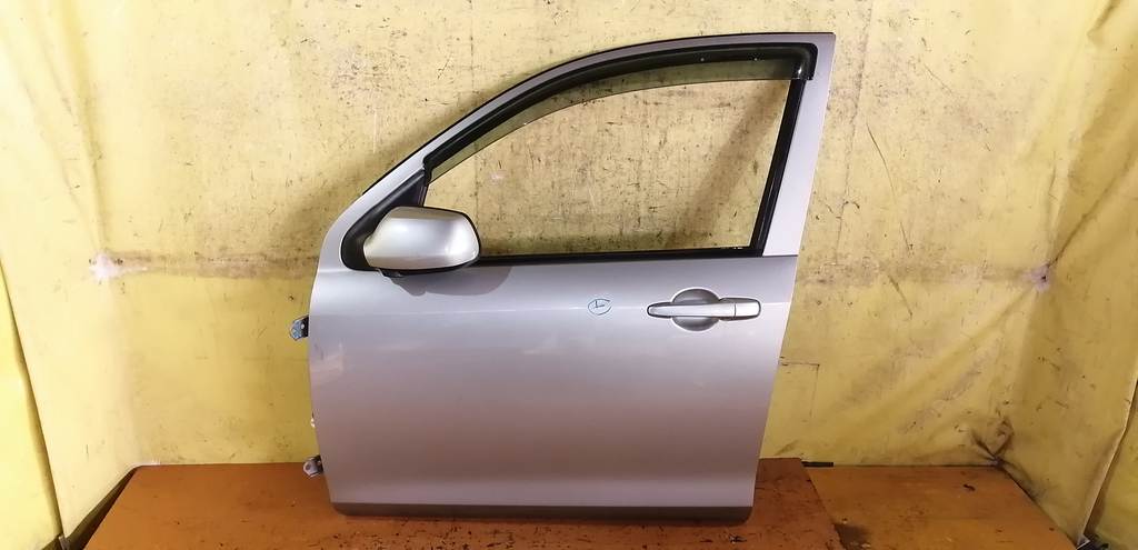 дверь Mazda Demio 0