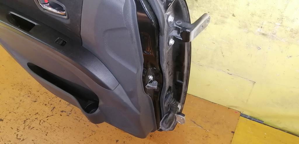 SOLIO MA15S ДВЕРЬ ПЕРЕДНЯЯ ЛЕВАЯ Suzuki Solio 4