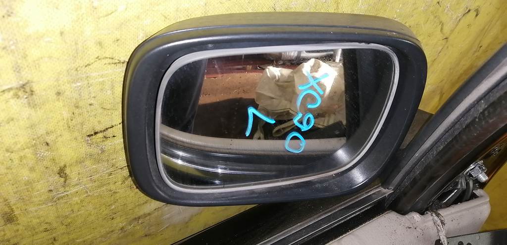 зеркало Volvo XC90 0