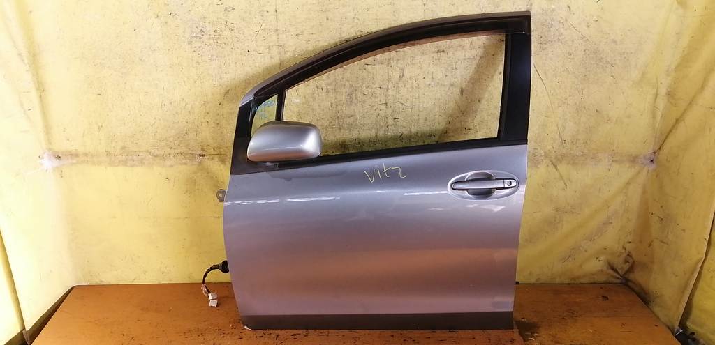 дверь Toyota Vitz 0