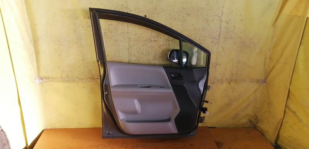 дверь Honda Freed 3