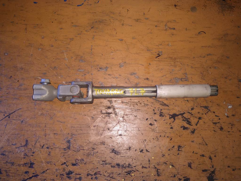 карданчик рулевой Volkswagen Touareg 0