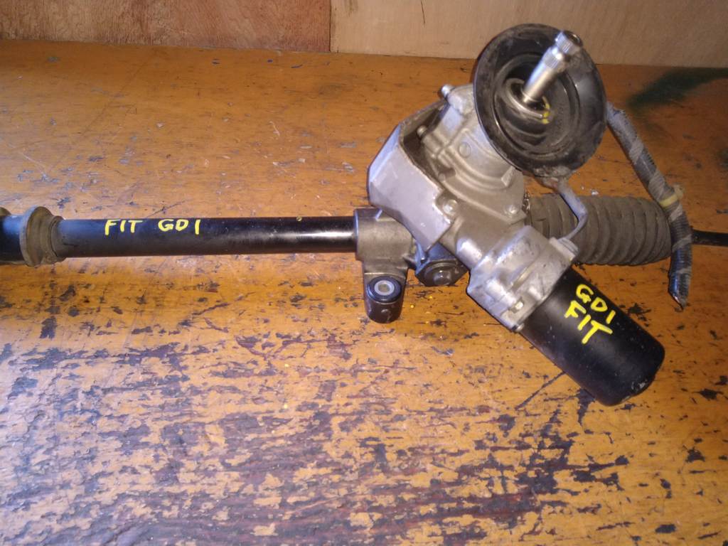 FIT GD1 РУЛЕВАЯ РЕЙКА Honda Fit 1