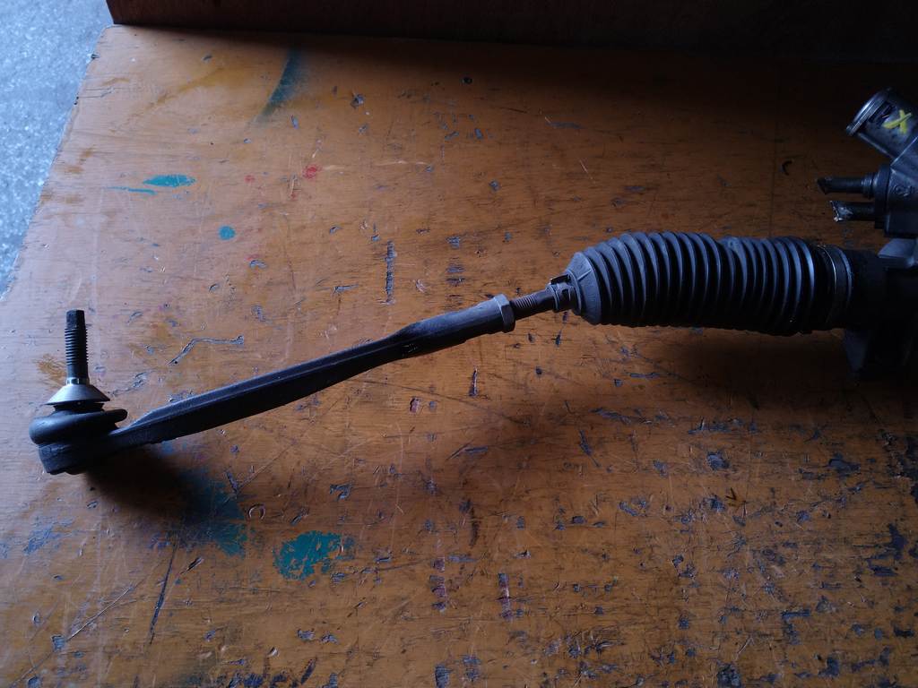 рулевая рейка Volvo XC90 3