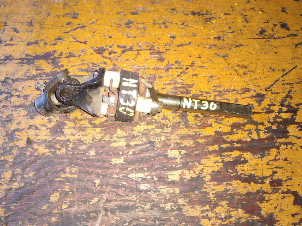 карданчик рулевой Nissan X-Trail 0