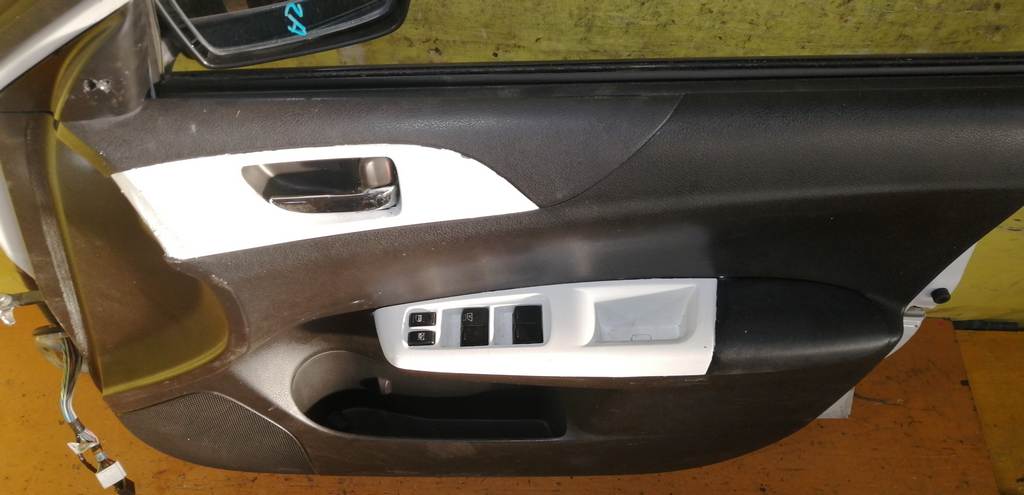 IMPREZA GH2 ДВЕРЬ ПЕРЕДНЯЯ ПРАВАЯ Subaru Impreza 4